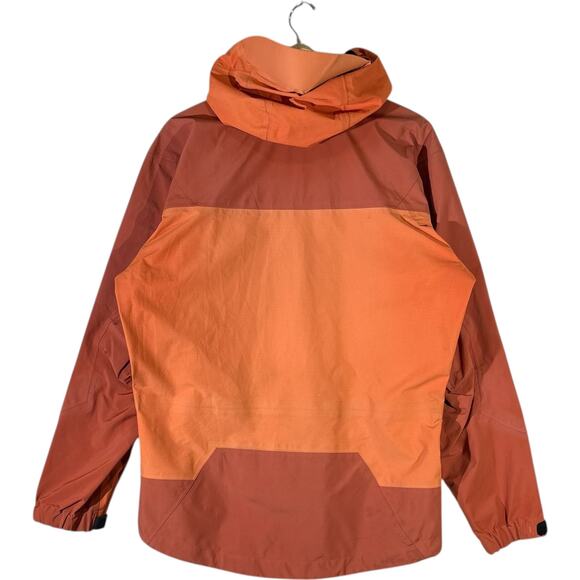 Vintage Arc’teryx Gore-Tex Hooded Light Jacket XL - Picture 5 of 7